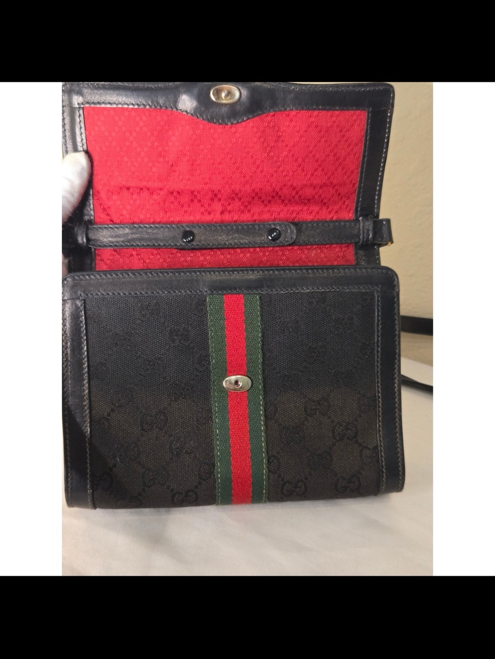 Gucci Black GG Canvas Shoulder Bag or Clutch with Green-Red Web Stripe - Picture 9 of 12